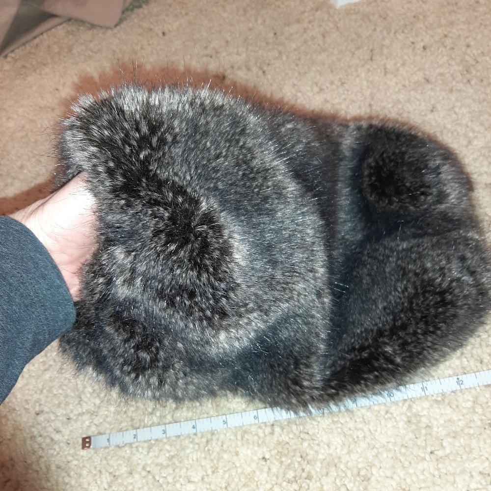 Fur Muff - image 5